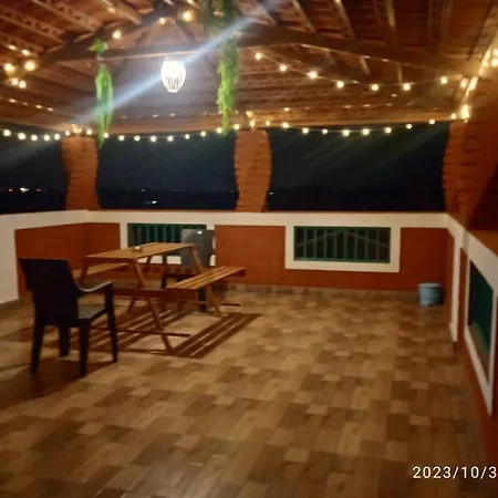 Villa Nandi Kuteera